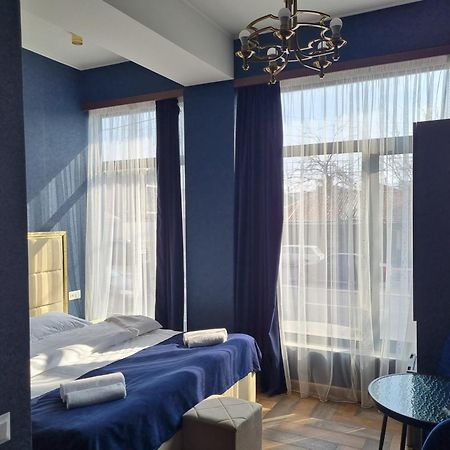 Day Inn Hotel Jerevan Eksteriør billede