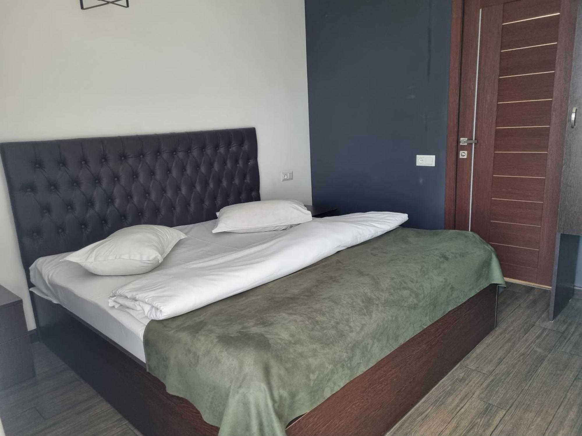 Day Inn Hotel Jerevan Eksteriør billede